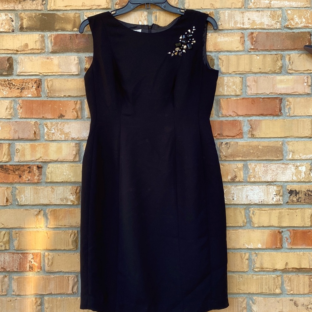 Size 8P, Black Evan Picone, sleeveless dress with beading. - Picture 1 of 5